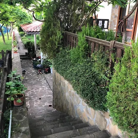 First Line In Next To Marina Complex Apartman