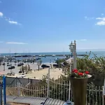 First Line In Next To Marina Complex * Szveti Vlasz