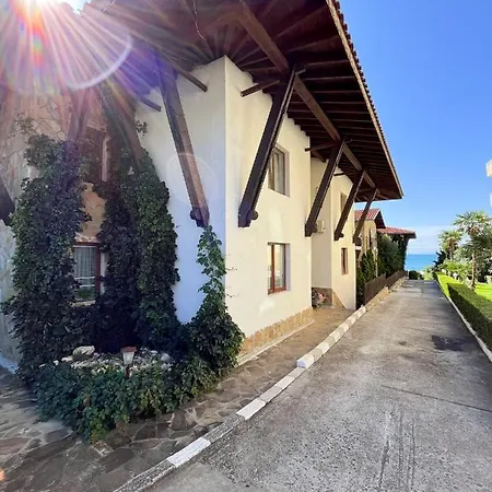 комплекс «топ» Апартамент *